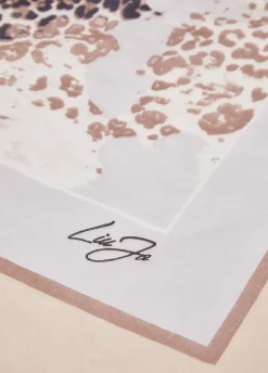 Stola con stampa animalier