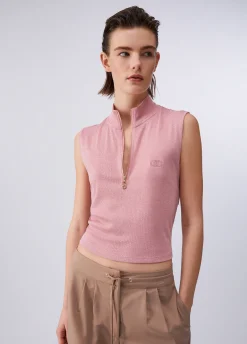 Top con mezza zip
