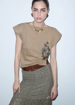 Top in jersey con ricamo
