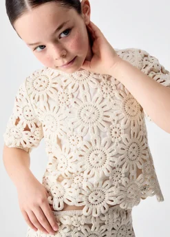 Top in macramè