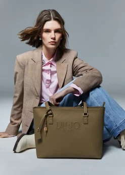 Tote bag grande con charm