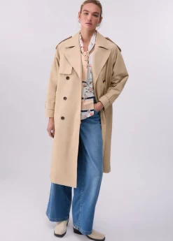 Trench con ricami gioiello