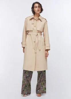 Trench lungo con foulard