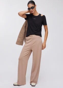 T-shirt con cut-out