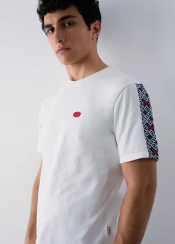 T-shirt con inserto stampato