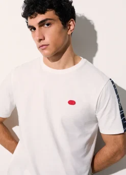 T-shirt con inserto stampato