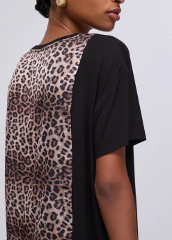 T-shirt con inserto stampato