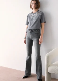 T-shirt con ricami gioiello