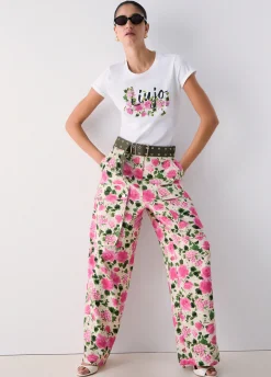 T-shirt con stampa e strass