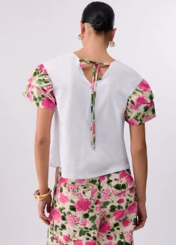 T-shirt con volants