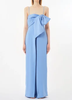 Tuta elegante con fiocco