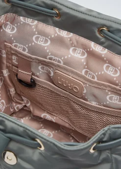 Zaino con inserti in mesh